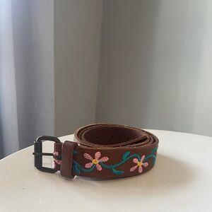 Mavi 100% Leather Floral Embroidered Brown Belt